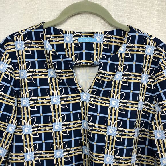J. McLaughlin Catalina Cloth Carly Top Womens M Geo Floral Notched Neck Preppy - Picture 3 of 13
